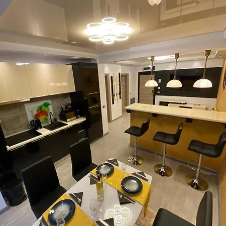 Апартаменты Apartel Golden